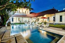 Dijual Hotel Premium di Kuta, Luas 2788m2m², Mainroad, Kawasan Komersial Dijual Hotel Premium di Kuta, Luas 2788m2m², Mainroad, Kawasan Komersial