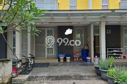 For Sale Rumah 2 Kamar Lokasi Ideal Bagus dan Strategis di Kelapa Gading For Sale Rumah 2 Kamar Lokasi Ideal Bagus dan Strategis di Kelapa Gading