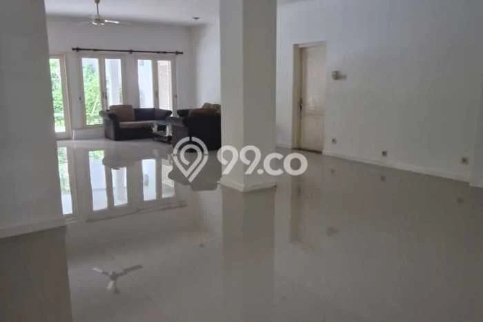 Hunian Mewah Dijual LT 894m2 di Menteng, Jakarta Pusat Hunian Mewah Dijual LT 894m2 di Menteng, Jakarta Pusat
