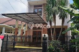 Siap Huni Rumah Mewah 4 Kamar di Kemayoran Dekat ke Mana Pun Siap Huni Rumah Mewah 4 Kamar di Kemayoran Dekat ke Mana Pun