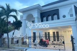 Ready to Use! Luxury House LT 400m2 Desain Elegan di Jakarta Garden City Ready to Use! Luxury House LT 400m2 Desain Elegan di Jakarta Garden City