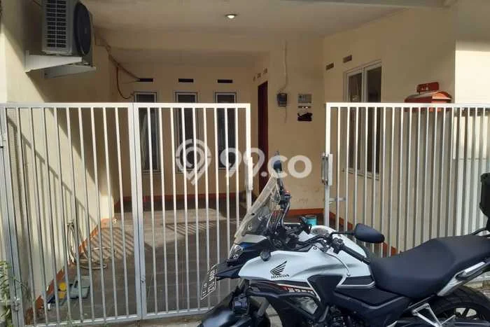 Rumah Luxury Modern Tanpa Renovasi di Bendungan Hilir Jakarta Pusat Rumah Luxury Modern Tanpa Renovasi di Bendungan Hilir Jakarta Pusat