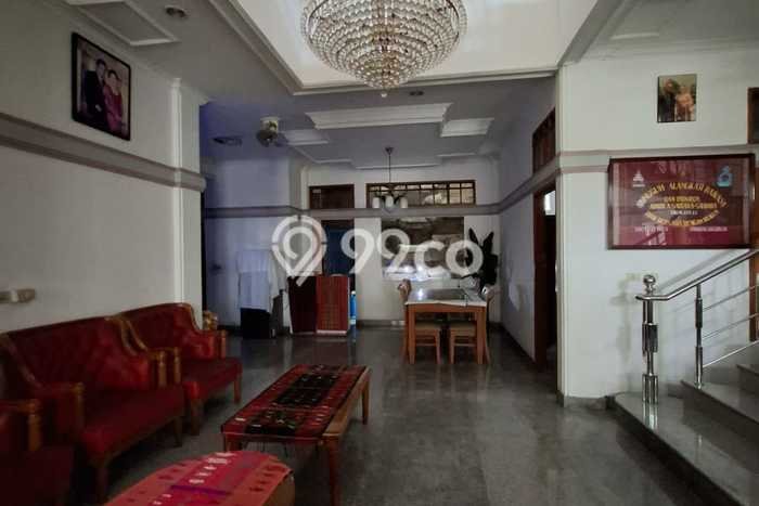 Rumah Elit LB 400m2 Siap Huni Desain Elegan di Cijerah, Bandung Rumah Elit LB 400m2 Siap Huni Desain Elegan di Cijerah, Bandung