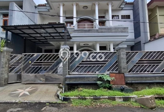 Rumah Elit LB 400m2 Siap Huni Desain Elegan di Cijerah, Bandung Rumah Elit LB 400m2 Siap Huni Desain Elegan di Cijerah, Bandung
