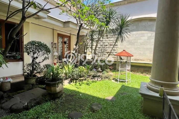 Hot Offer Hunian Mewah Ideal dan Luas di Batununggal, Bandung Hot Offer Hunian Mewah Ideal dan Luas di Batununggal, Bandung