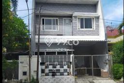 For Sale Hunian Rumah Terawat 4 Kamar di Surabaya Kota, Surabaya For Sale Hunian Rumah Terawat 4 Kamar di Surabaya Kota, Surabaya