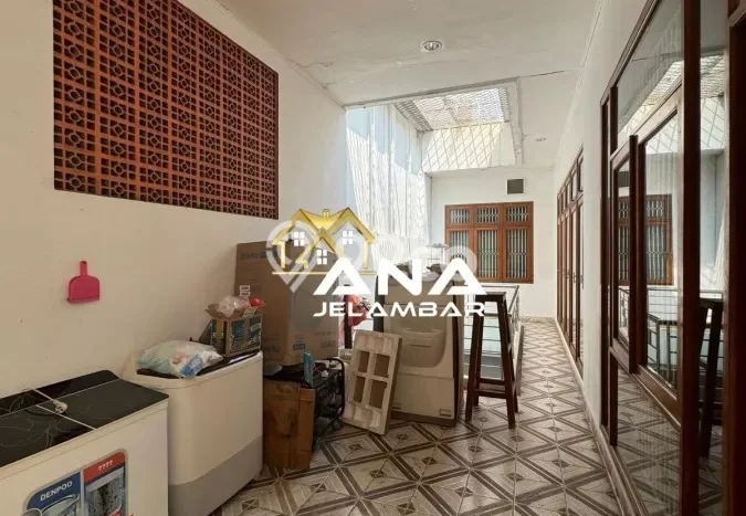 Rumah Luxury Modern Tanpa Renovasi di Tubagus Angke Jakarta Barat Rumah Luxury Modern Tanpa Renovasi di Tubagus Angke Jakarta Barat