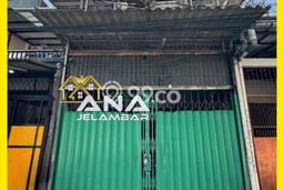 Jual Rumah Eksklusif 1 KT di Jelambar, Jakarta Barat Jual Rumah Eksklusif 1 KT di Jelambar, Jakarta Barat