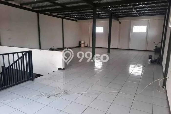 Dijual! Komersial di Bandung Timur Bandung LT 166m2 / LB 250m2 Kawasan Strategis Dijual! Komersial di Bandung Timur Bandung LT 166m2 / LB 250m2 Kawasan Strategis