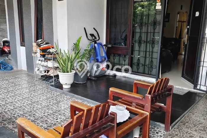 Rumah Modern 5 Kamar LT 130m2 di Kopo Rumah Modern 5 Kamar LT 130m2 di Kopo