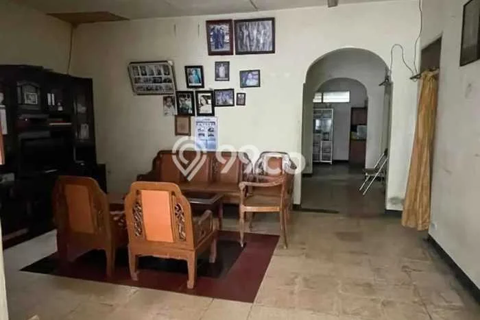 Dijual Hunian Rumah Terawat 4 Kamar di Bandung Kota, Bandung Dijual Hunian Rumah Terawat 4 Kamar di Bandung Kota, Bandung