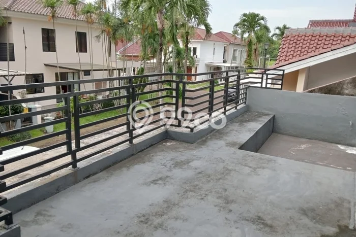 Rumah Luas Asri 4 KT Siap Huni di Lippo Karawaci Tangerang Rumah Luas Asri 4 KT Siap Huni di Lippo Karawaci Tangerang
