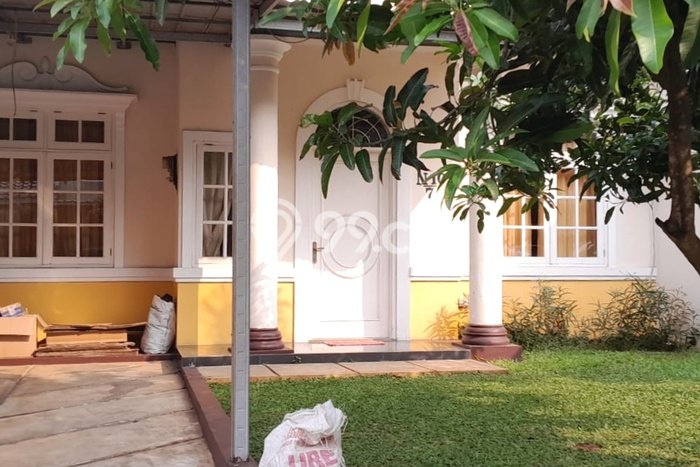 Dijual Rumah 2 Kamar Lokasi Ideal Nyaman dan Strategis di BSD Dijual Rumah 2 Kamar Lokasi Ideal Nyaman dan Strategis di BSD