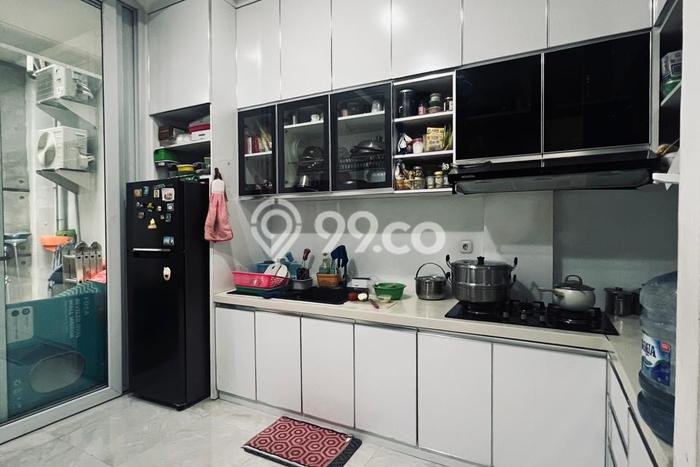 Rumah Eksklusif Dijual LT 102m2 di Kelapa Gading, Jakarta Utara Rumah Eksklusif Dijual LT 102m2 di Kelapa Gading, Jakarta Utara