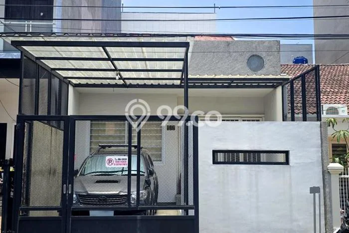 Siap Huni Hunian Elit 3 Kamar di Kelapa Gading Dekat ke Mana Pun Siap Huni Hunian Elit 3 Kamar di Kelapa Gading Dekat ke Mana Pun