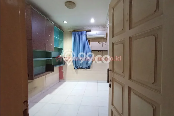 Lokasi terbaik! Rumah siap huni dikontrakkan di Kelapa Gading LB 120m2 Lokasi terbaik! Rumah siap huni dikontrakkan di Kelapa Gading LB 120m2