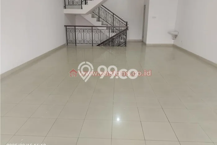 Ruko untuk Disewa di Pusat Jakarta Utara Luas Bangunan 360m2 Ruko untuk Disewa di Pusat Jakarta Utara Luas Bangunan 360m2