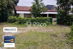 Tanah di Kebayoran Lama, Jakarta Selatan Luas 1220m2 Dijual Segera Tanah di Kebayoran Lama, Jakarta Selatan Luas 1220m2 Dijual Segera