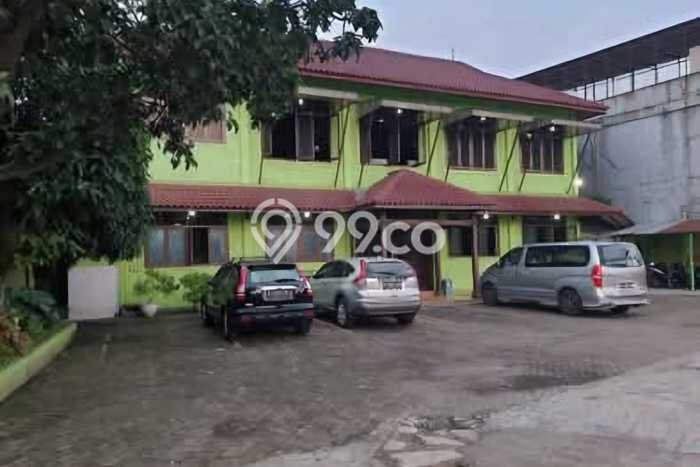 Unit Komersial Dijual di Ciawi Bogor Luas Bangunan 460m2 Unit Komersial Dijual di Ciawi Bogor Luas Bangunan 460m2