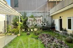 Disewakan! Rumah 5 Kamar Tidur &
4 Kamar Mandi di Kota Baru Parahyangan, Bandung Disewakan! Rumah 5 Kamar Tidur &
4 Kamar Mandi di Kota Baru Parahyangan, Bandung