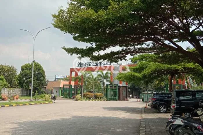 Ruko disewakan lokasi strategis Tangerang Tangerang 150m2 Ruko disewakan lokasi strategis Tangerang Tangerang 150m2