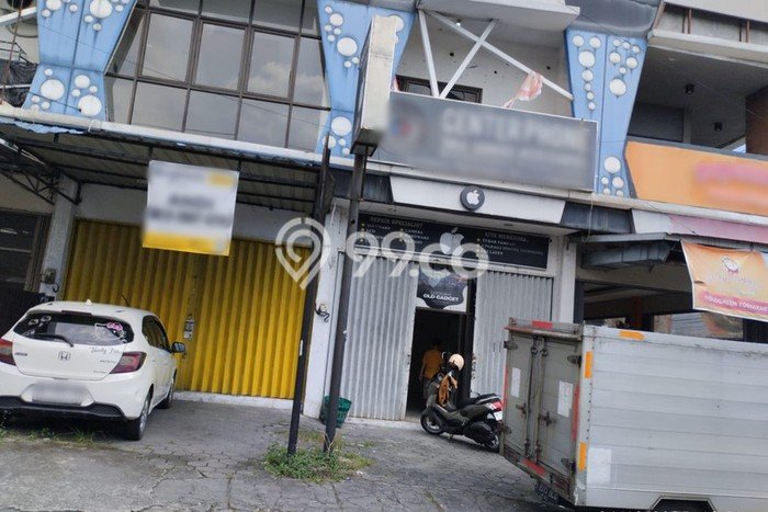 Disewakan Ruko di Kawasan Ramai Caturtunggal Luas 108m2 Disewakan Ruko di Kawasan Ramai Caturtunggal Luas 108m2