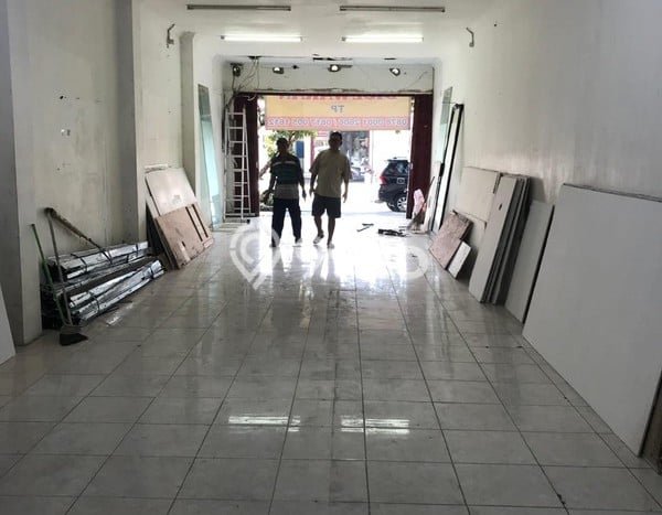 Disewakan Ruko di Kawasan Ramai Caturtunggal Luas 190m2 Disewakan Ruko di Kawasan Ramai Caturtunggal Luas 190m2