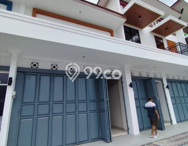 Unit Ruko Disewa Lokasi Ngaglik, Sleman Spesifikasi Luas Bangunan 91m2 Unit Ruko Disewa Lokasi Ngaglik, Sleman Spesifikasi Luas Bangunan 91m2