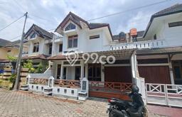 Jual Rumah Strategis Bagus Punya 5 KT di Kasihan Bantul - Jual Rumah Strategis Bagus Punya 5 KT di Kasihan Bantul -