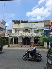 Unit Ruko Paling Strategis di Ngaglik Sleman dengan LB 200m2 Unit Ruko Paling Strategis di Ngaglik Sleman dengan LB 200m2