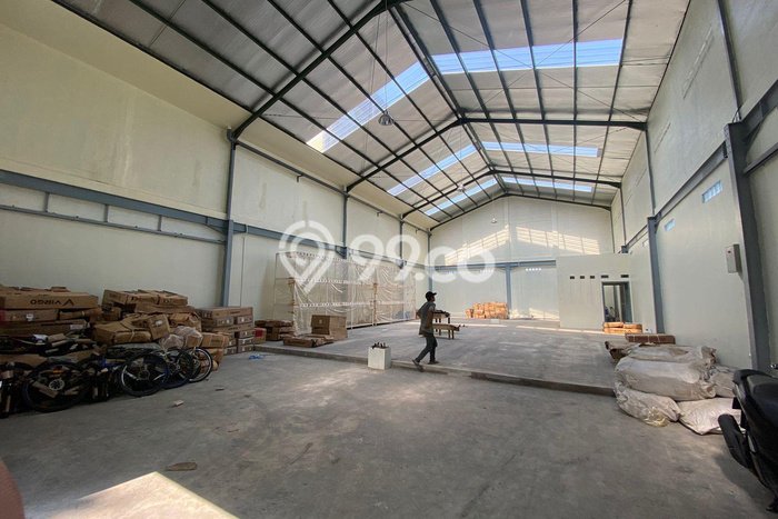 Gudang Dijual di Kiaracondong Bandung dengan LB 284m2 Gudang Dijual di Kiaracondong Bandung dengan LB 284m2