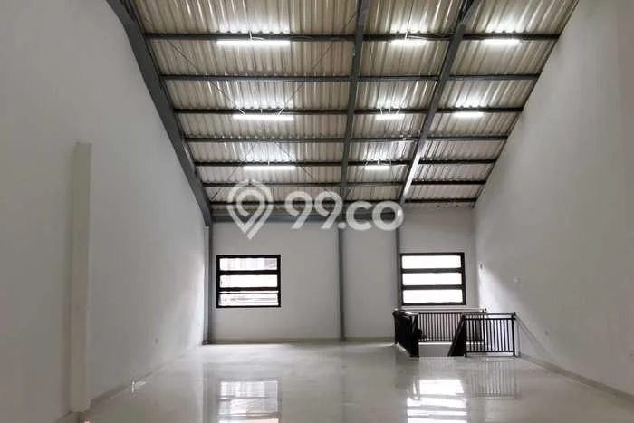 Unit Ruko Disewa Lokasi Astanaanyar, Bandung Spesifikasi Luas Bangunan 290m2 Unit Ruko Disewa Lokasi Astanaanyar, Bandung Spesifikasi Luas Bangunan 290m2