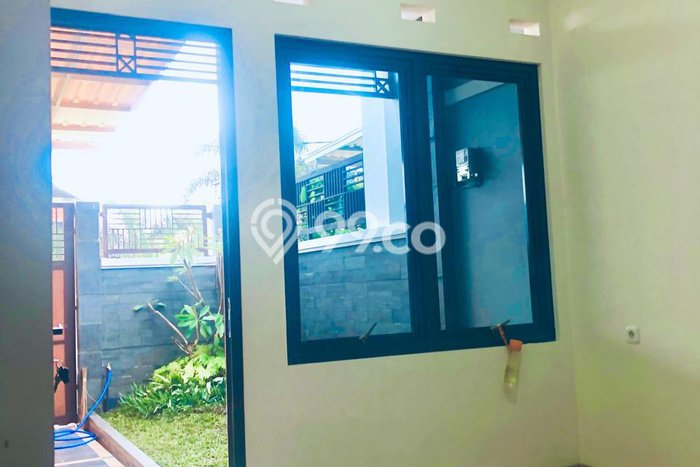 Rumah Minimalis 3 Kamar LT 105m2 di Sariwangi Rumah Minimalis 3 Kamar LT 105m2 di Sariwangi