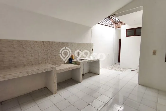 Jual Rumah Eksklusif 5 KT di Tegalega, Bandung Jual Rumah Eksklusif 5 KT di Tegalega, Bandung