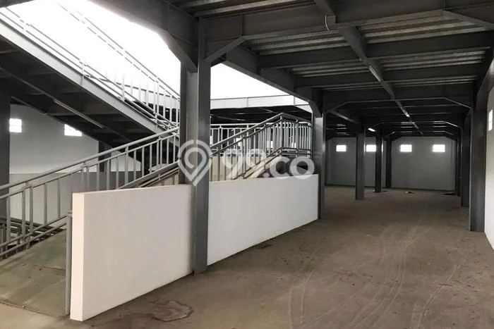 Unit Ruko Paling Strategis di Andir Bandung dengan LB 1008m2 Unit Ruko Paling Strategis di Andir Bandung dengan LB 1008m2