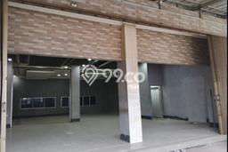 Disewakan Komersial di Kawasan Ramai Kopo Luas 180m2 Disewakan Komersial di Kawasan Ramai Kopo Luas 180m2