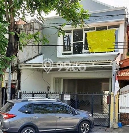 Ruko Dijual di Surabaya LT 132m2 & LB 66m2 Lokasi Terbaik! Ruko Dijual di Surabaya LT 132m2 & LB 66m2 Lokasi Terbaik!