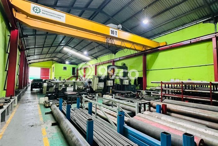 Gudang Dijual di Driyorejo LT 604m2, LB 600m2 Solusi Investasi Cerdas Gudang Dijual di Driyorejo LT 604m2, LB 600m2 Solusi Investasi Cerdas