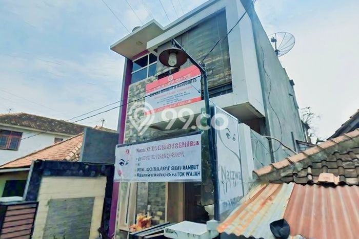 Ruko Bagus Dijual LB 150m2 Lokasi Strategis Semarang Area Cocok untuk Bisnis Ruko Bagus Dijual LB 150m2 Lokasi Strategis Semarang Area Cocok untuk Bisnis