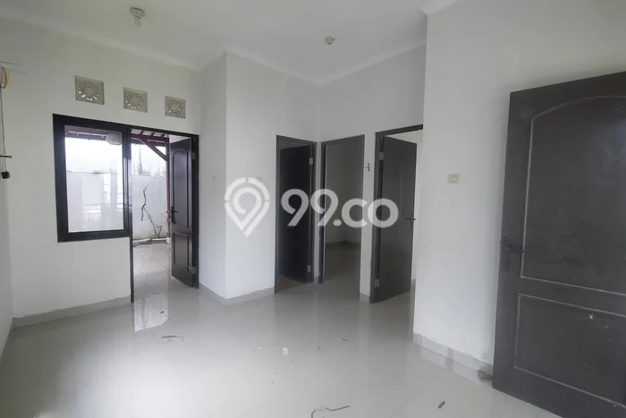 Disewakan! Rumah 2 Kamar Tidur &
1 Kamar Mandi di Boja, Semarang Disewakan! Rumah 2 Kamar Tidur &
1 Kamar Mandi di Boja, Semarang