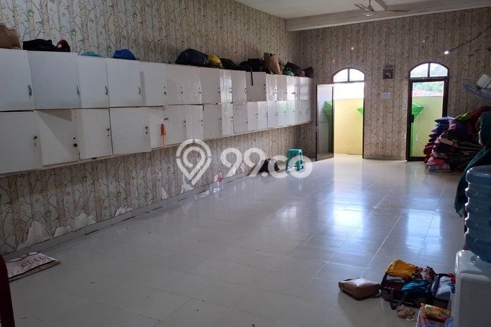 Unit Ruko Dijual di Semarang Barat Semarang Luas Tanah 132m2, Luas Bangunan 300m2 Unit Ruko Dijual di Semarang Barat Semarang Luas Tanah 132m2, Luas Bangunan 300m2