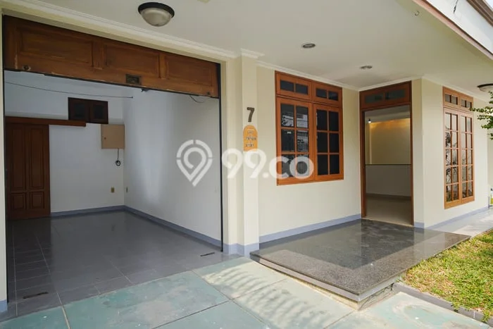 Rumah Luxury Modern Siap Huni di Tamansari Jakarta Barat Rumah Luxury Modern Siap Huni di Tamansari Jakarta Barat