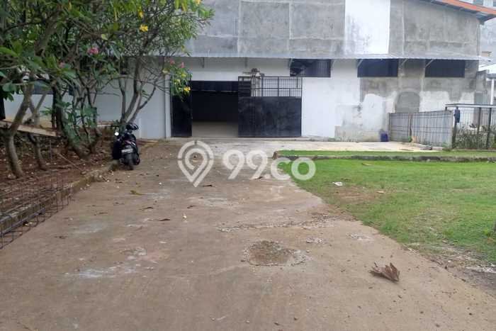Disewakan Gudang komersial di Cakung luas bangunan 700m2 Disewakan Gudang komersial di Cakung luas bangunan 700m2