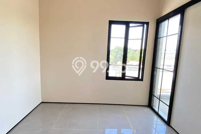 Jual Rumah Minimalis Bagus Punya 3 KT di Pamulang Tangerang Selatan SHM Jual Rumah Minimalis Bagus Punya 3 KT di Pamulang Tangerang Selatan SHM