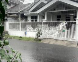 For Sale Hunian Rumah Terawat 5 KT di Sulfat, Malang For Sale Hunian Rumah Terawat 5 KT di Sulfat, Malang