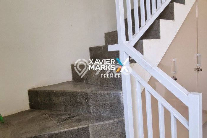 Vila di , Area 126m2m², Dekat ke Fasilitas Umum Vila di , Area 126m2m², Dekat ke Fasilitas Umum
