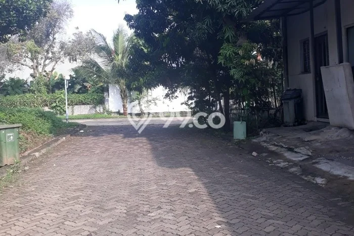 Unit Kost Dijual di Lippo Karawaci dengan 12 Kamar Area Strategis Unit Kost Dijual di Lippo Karawaci dengan 12 Kamar Area Strategis