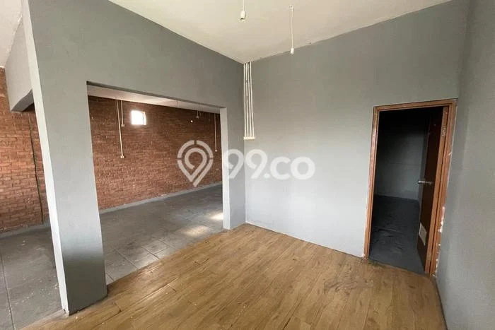Unit Ruko Tersedia di TB Simatupang Spesifikasi LB 180m2 Unit Ruko Tersedia di TB Simatupang Spesifikasi LB 180m2