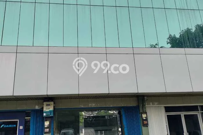 Ruko paling strategis disewakan di Pancoran Jakarta Selatan Ruko paling strategis disewakan di Pancoran Jakarta Selatan