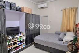 Rumah Luas Asri 4 KT Siap Huni di BSD Griya Loka Tangerang Rumah Luas Asri 4 KT Siap Huni di BSD Griya Loka Tangerang